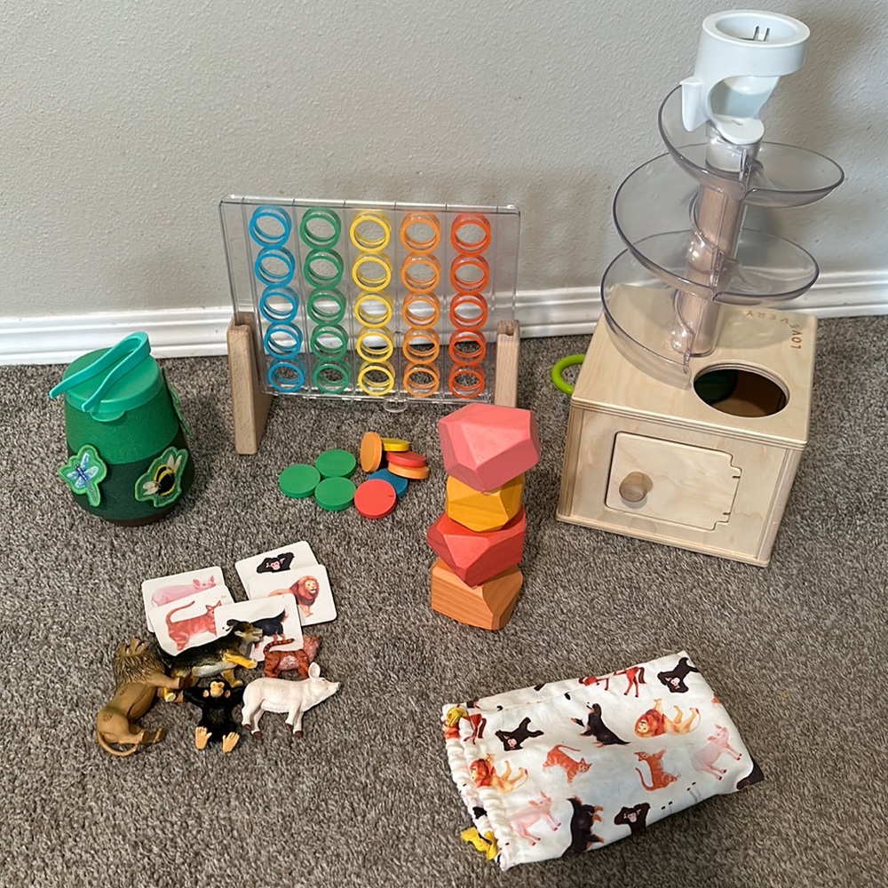 Lovevery toy set!
